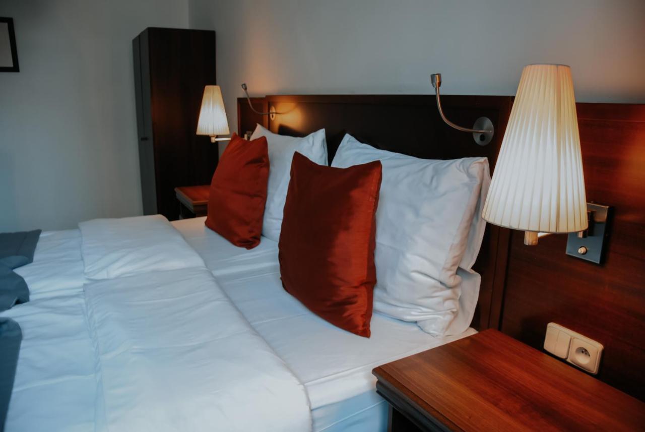 B&B Hotel Praha Novy Jicin Exterior photo