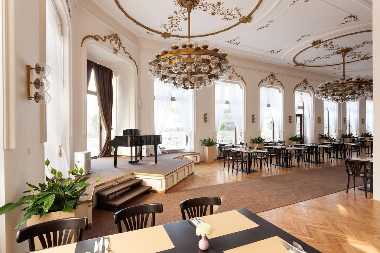 B&B Hotel Praha Novy Jicin Exterior photo